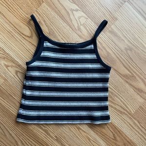 cropped tank top